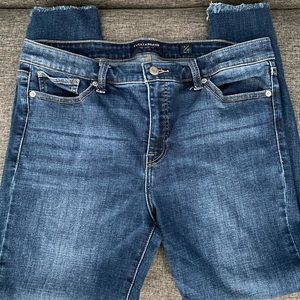 Lucky brand skinny jeans w/raw hem- Sz 12
